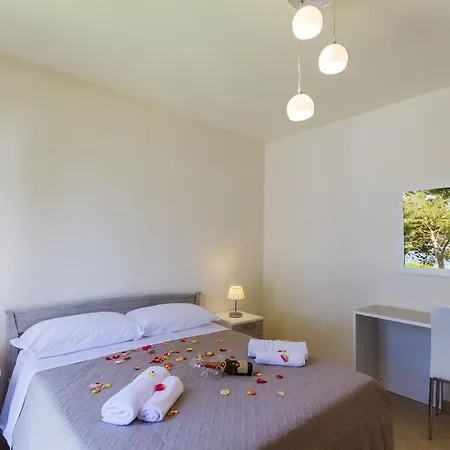 度假居 La Perla Dello Stagnone *